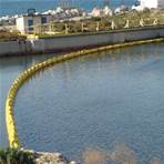 Barrage antipollution à flotteur cylindrique